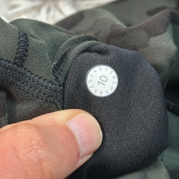 Lululemon Align Pant *Full Length 28" Incognito Camo Multi Gator Green - Picture 4 of 5